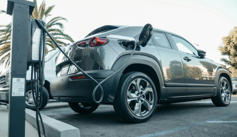 recharger une voiture électrique