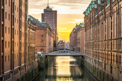 Hamburg - Deutsche Hafenmetropole mit reichhaltiger Kultur und Industrie